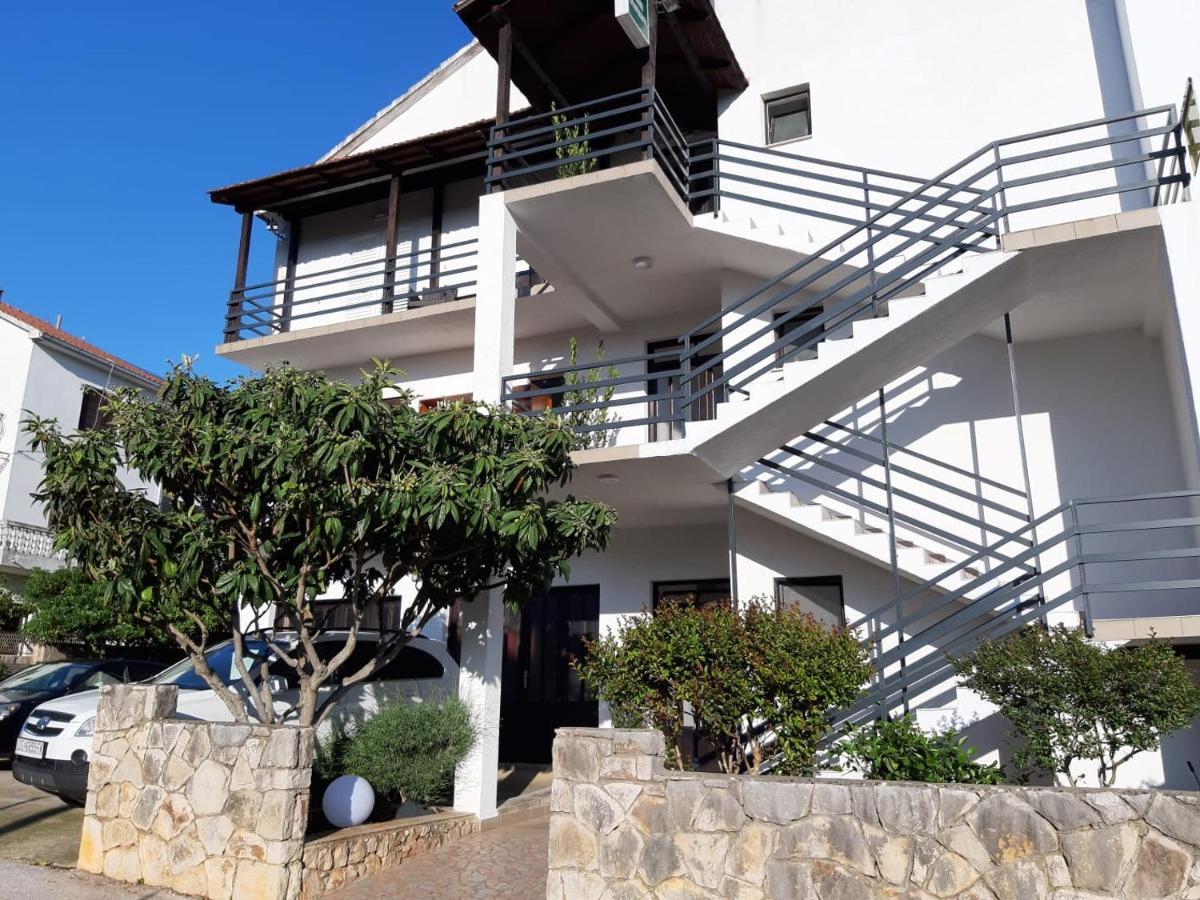 Mediteran Hvar - Modern Rooms And Restaurant, B&B Врбоска Экстерьер фото